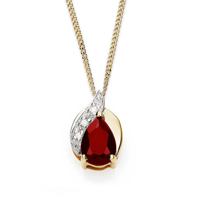 9Y Garnet and Diamond Pendant