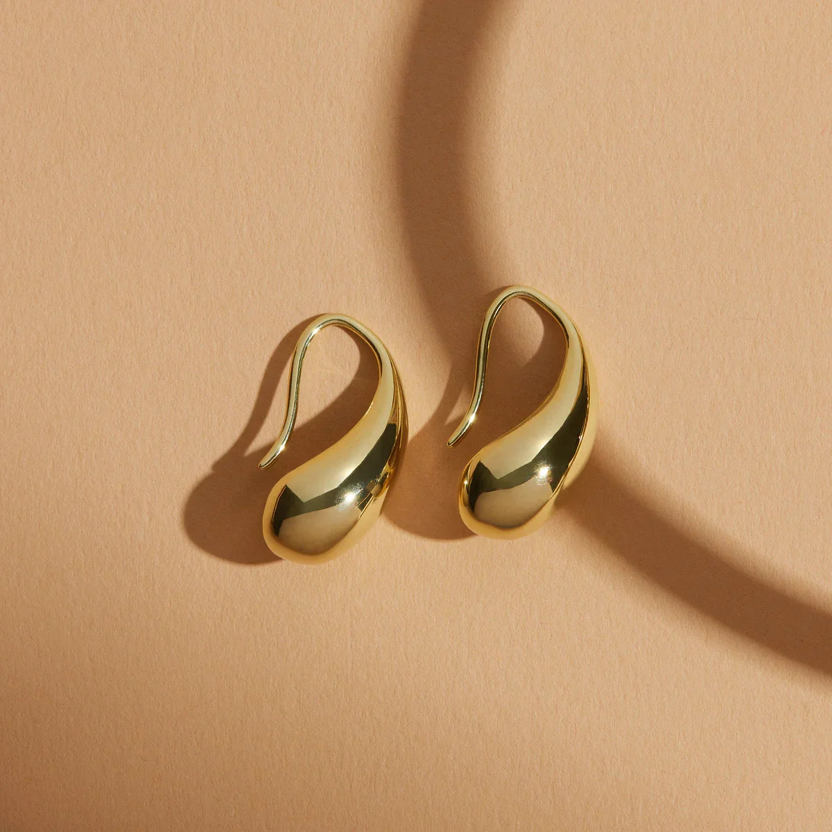 NAJO Eau Earrings