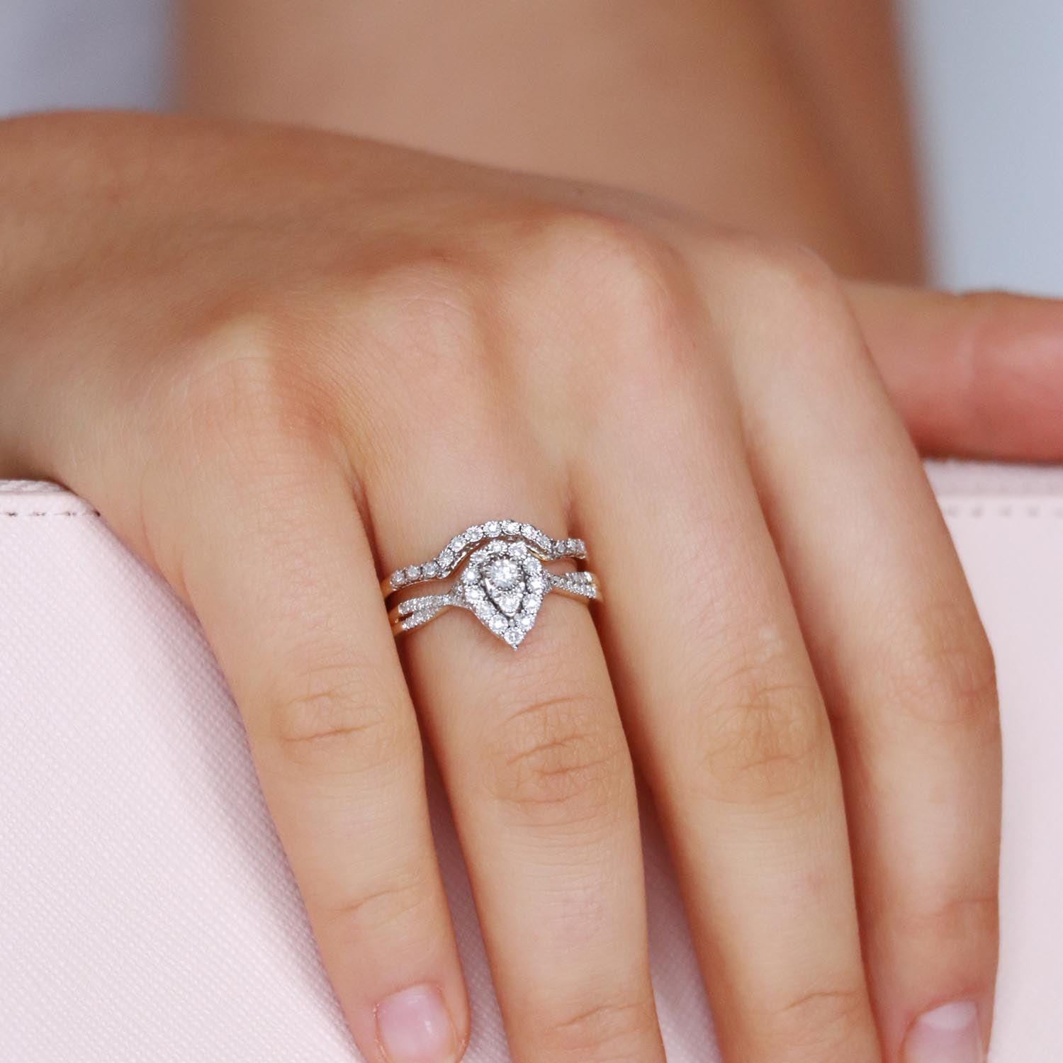 9ct Yellow Gold 0.25ct Pear Cut Diamond Bridal Ring Set