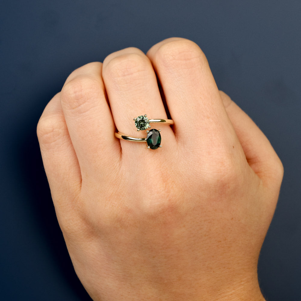 Australian Sapphire Arilla Ring with Teal Sapphires