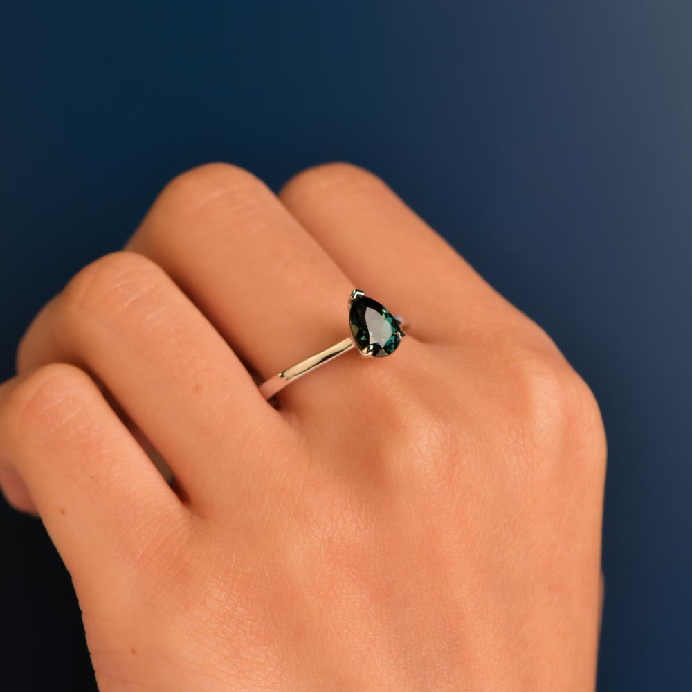 Australian Sapphire Maira Ring with Teal Sapphire