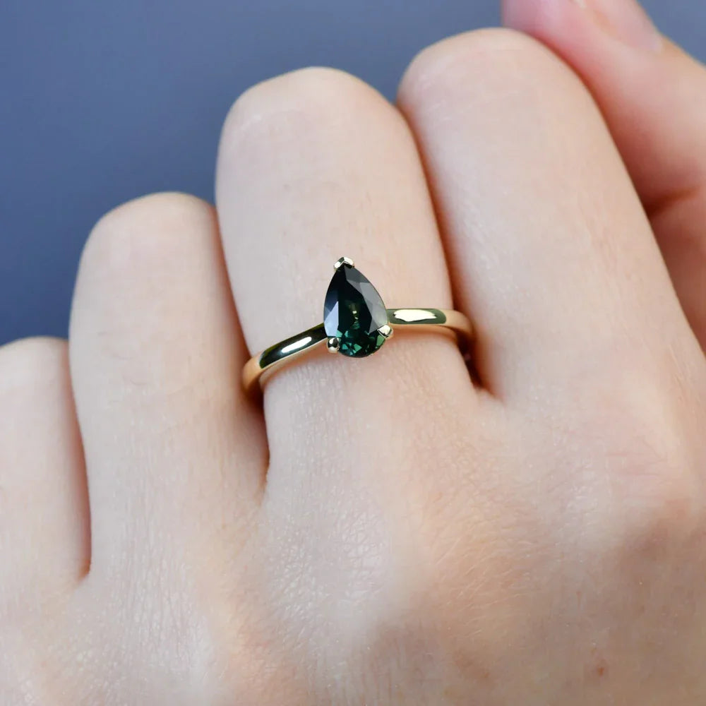 Australian Sapphire Maira Ring with Parti Sapphire