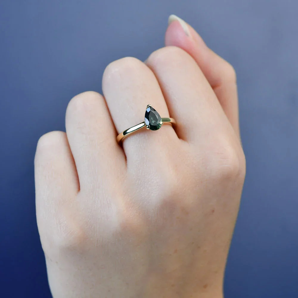 Australian Sapphire Maira Ring with Parti Sapphire
