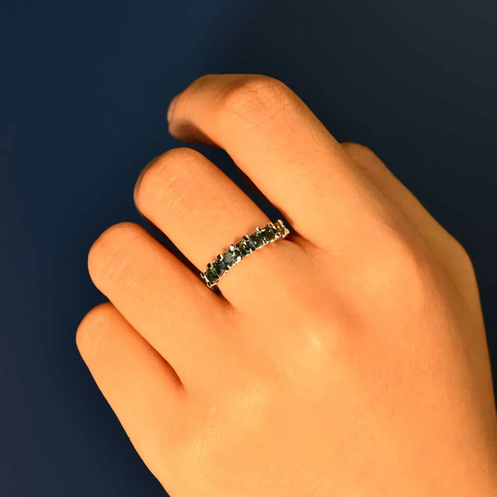 Australian Sapphire Iris Ring with Teal Sapphires