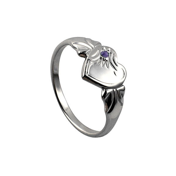 June Heart Signet Ring