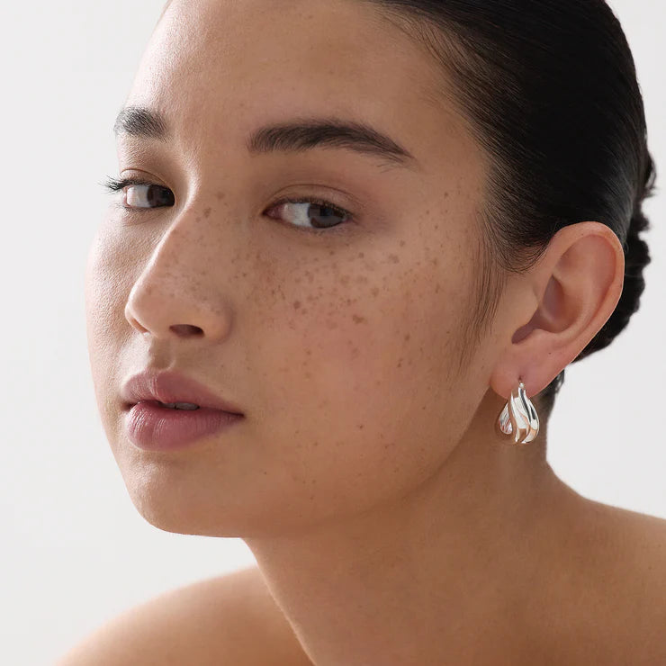 Eterna Hoop Earring