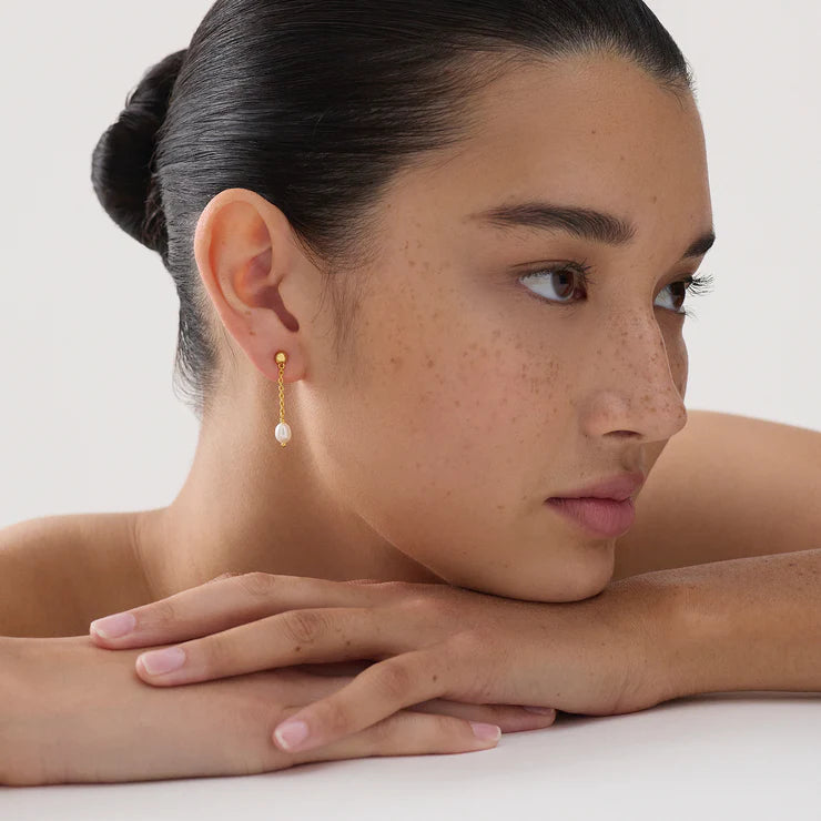 Tidal Whisper Single Pearl Earring