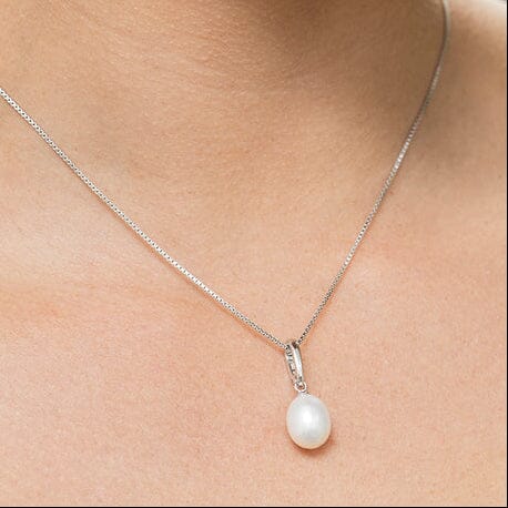 Agatha Edison Pendant
