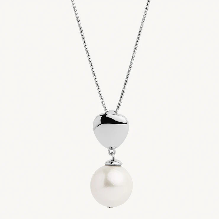 Islander Pearl Necklace