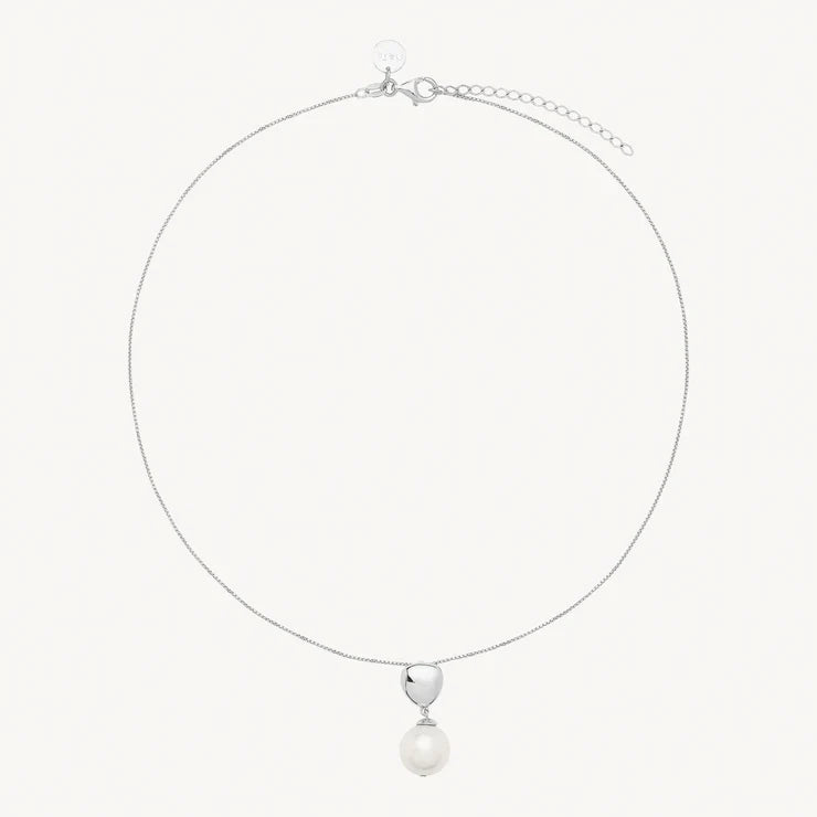 Islander Pearl Necklace