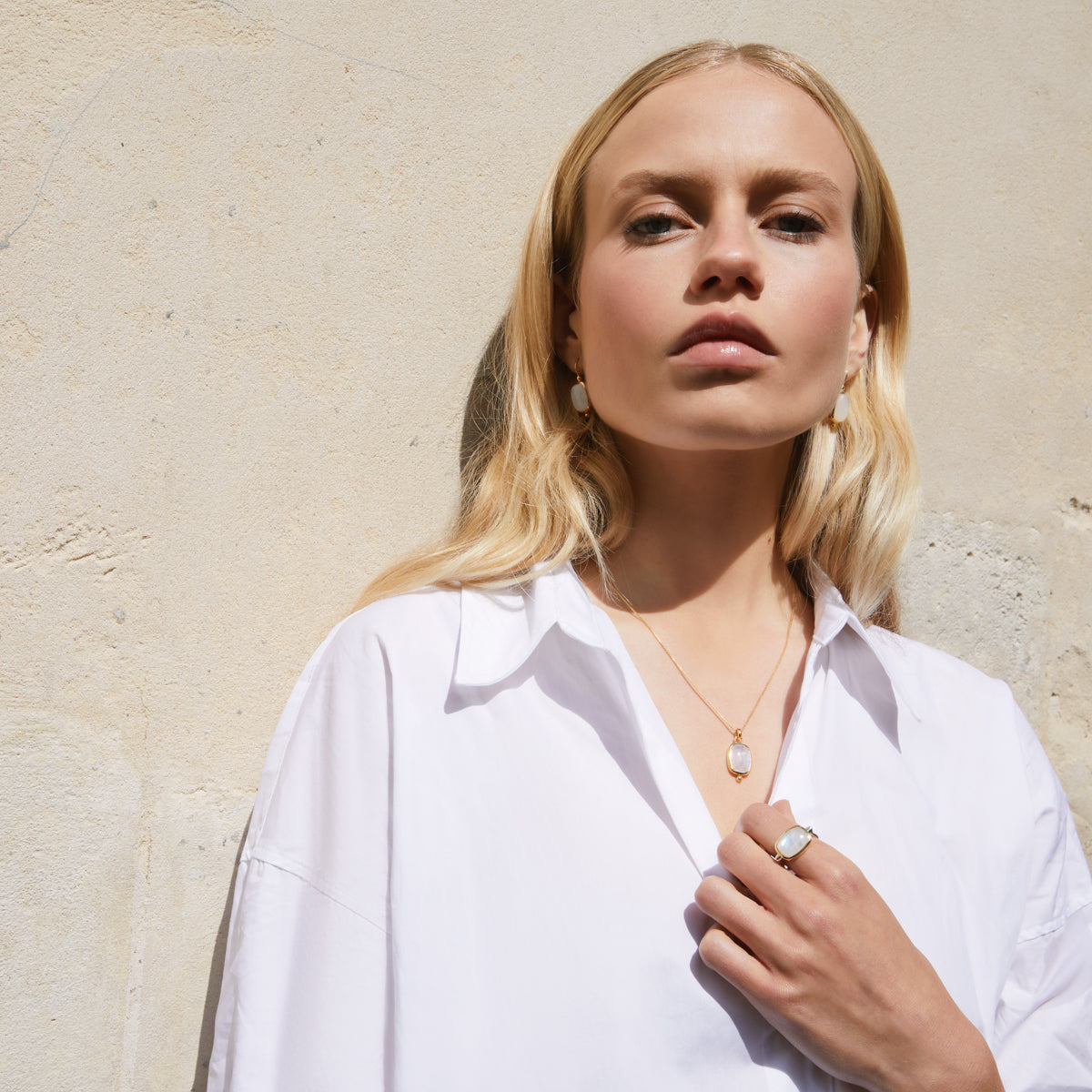 NAJO Fleur Rainbow Moonstone Ring